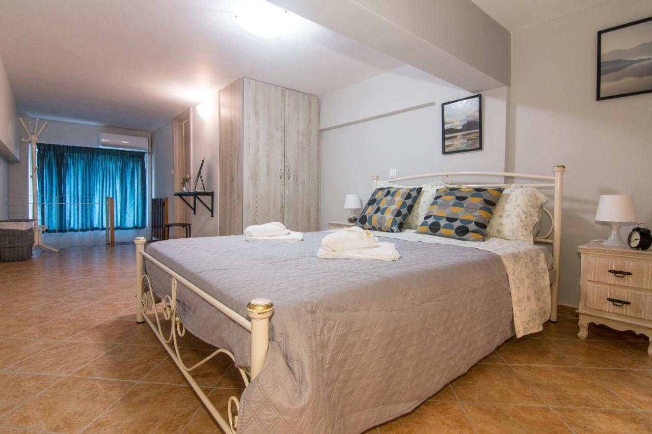 Loft Renovated Flat 5' From The Old Town Corfu Lejlighed Corfu  Eksteriør billede